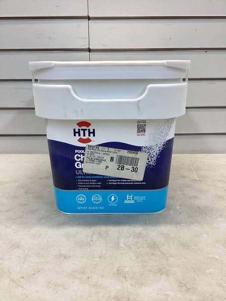 HTH Swimming Pool Ultra Chlorine 18.0 Pound(s) Bucket Granular Chlorine