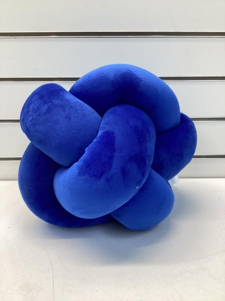 Room Essentials Toss Pillow