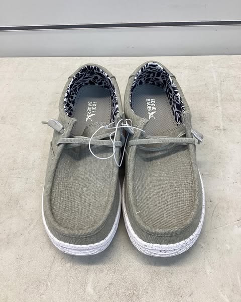 Eddie Bauer Women's Canvas Loafer, Size 9, Color Grey