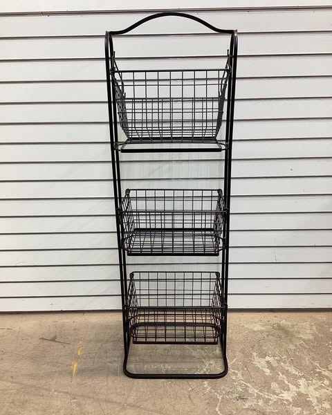 Member's Mark 3-Tier Standing Wire Basket