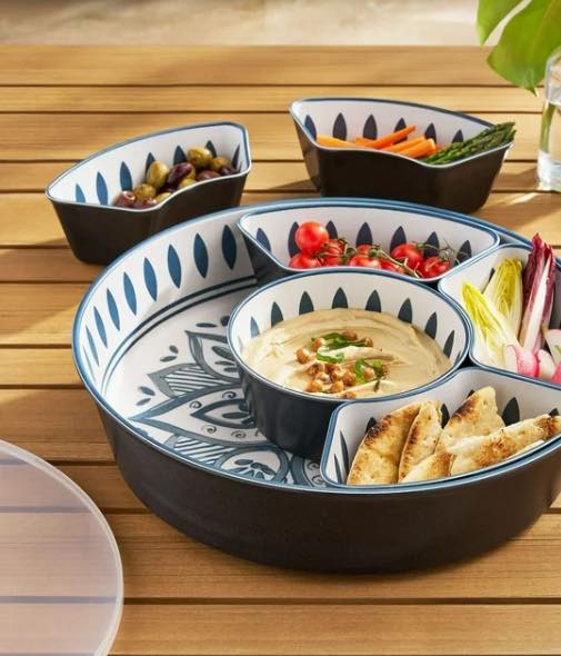 Member's Mark Bamboo Melamine 6-Section Serving Platter with Lazy Susan Base and Storage Lid