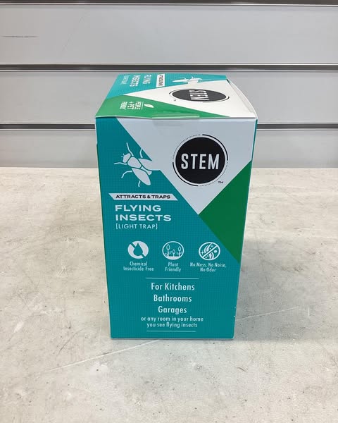 STEM Flying Insect Light Fly Trap Starter Kit