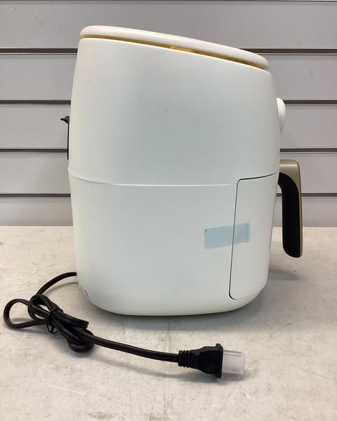 Dash Tasti-Crisp 2.6 Quart Ceramic Express Air Fryer, Color Cream