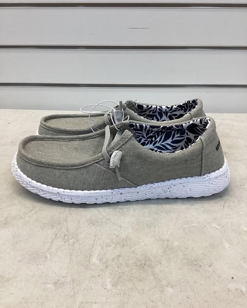 Eddie Bauer Women's Canvas Loafer, Size 9, Color Grey