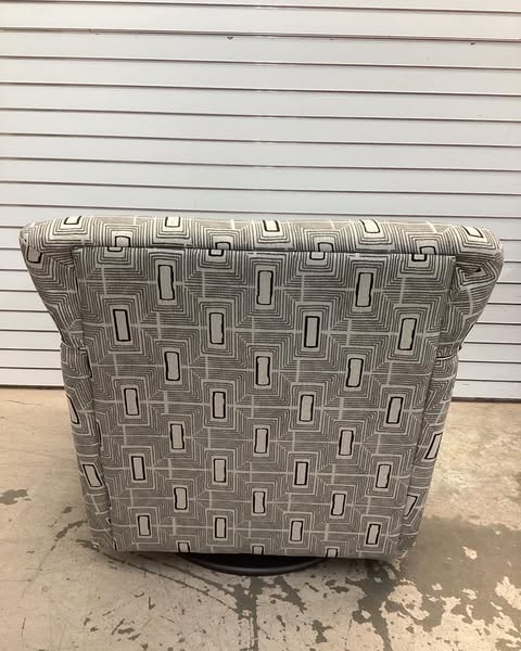 La-Z-Boy Swivel Chair