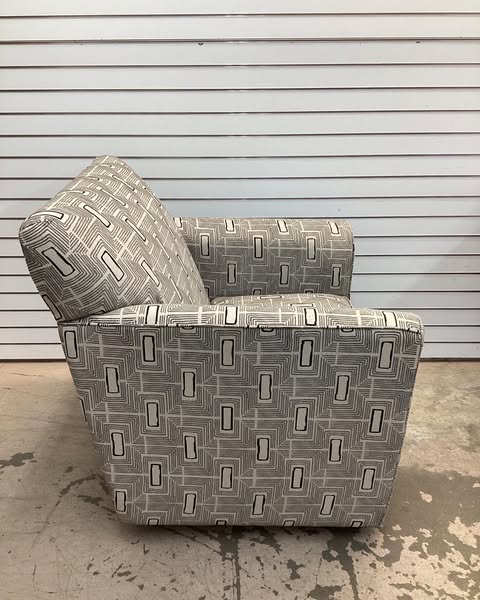 La-Z-Boy Swivel Chair