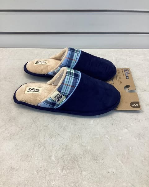 Dearfoams Memory Foam Men’s Comfy Slippers  Navy Blue Size Small (7/8)