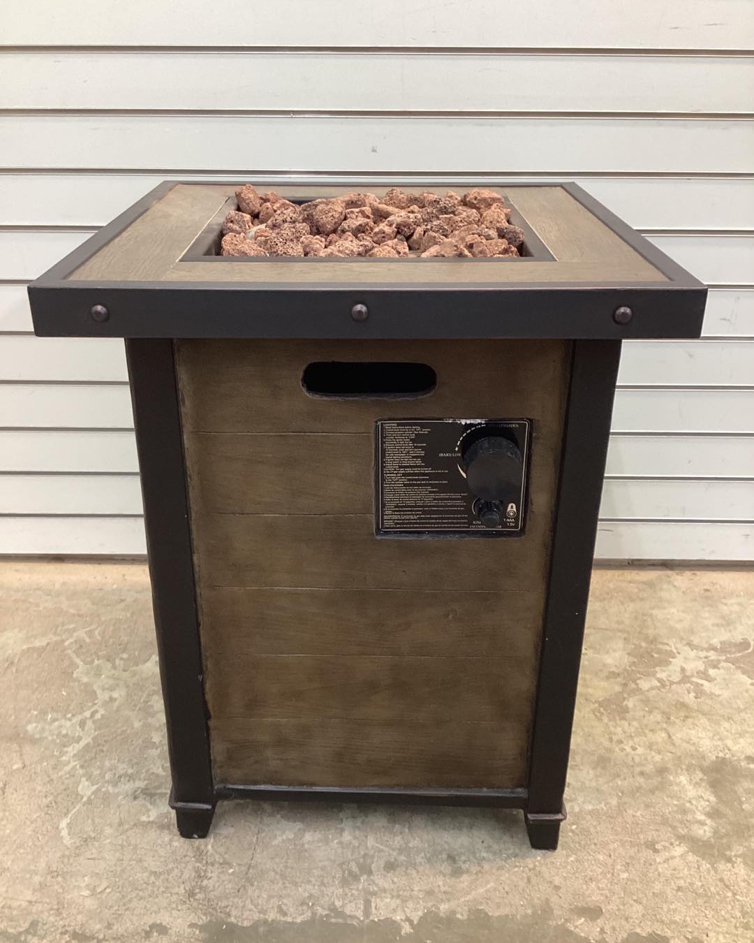 BOND BRIDLEWOOD 20" 30000 BTU LP FIRE COLUMN