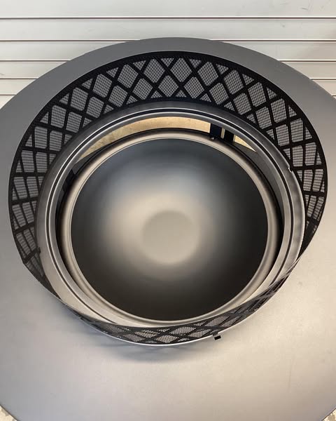 BLACK & DECKER 38 Steel Round Fire Pit