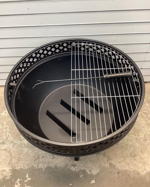Pleasant Hearth Gable 27" Fire Pit