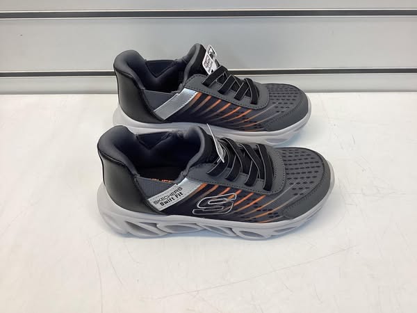 Skechers Boys Hands Free Swift Fit Flex Glide Sneaker
