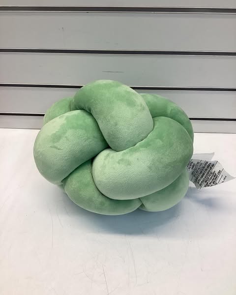 Room Essentials Toss Pillow