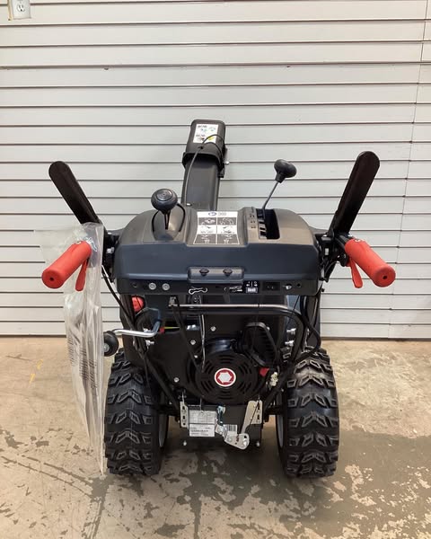 Troy-Bilt Vortex 3010 XP 3-Stage Self Propelled Snow Blower