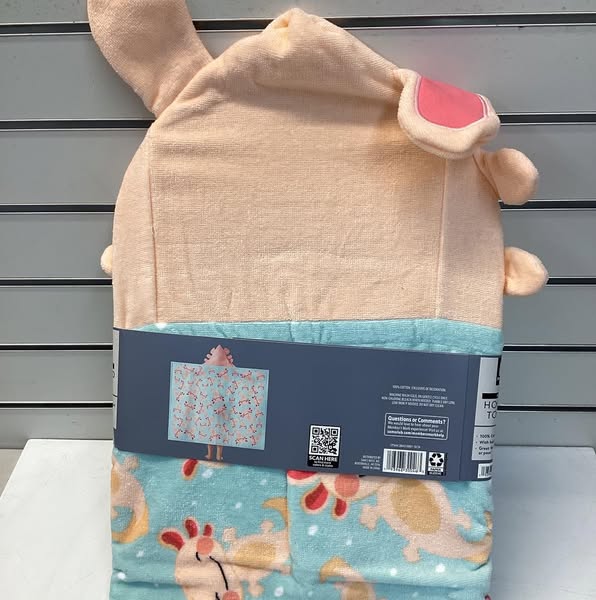 Members Mark Axolotl Cotton Kids' Hooded Towel With Hand Pockets