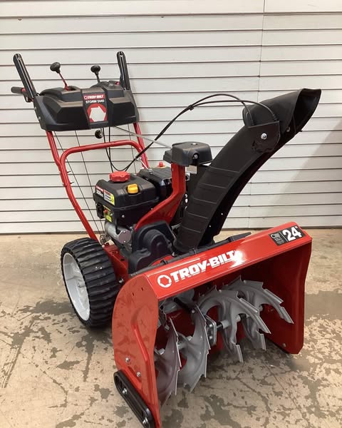 Troy-Bilt Storm 2440 24 in. 208 cc Two- Stage Gas Snow Blower with Electric Start Self Propelled