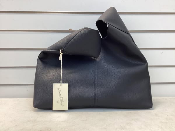 Universal Thread Oversized Slouchy Shoulder Bag, Color Black