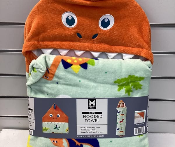 Member's Mark Dino 100% Cotton Kids' Hooded Towel With Hand Pockets