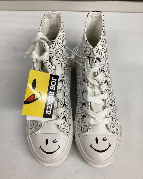 Joe Boxer Kids' Sneakers, Size 5, Color White