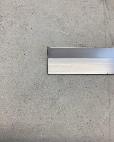 Everbilt 1 in. x 8 ft. - 1/16 in. Thick Aluminum Angle