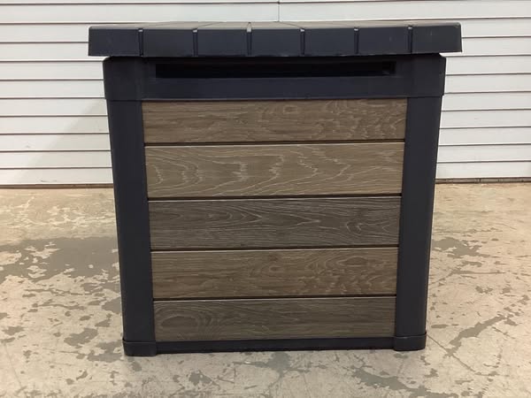 Keter DecoCoat 150 Gal. Walnut Resin Deck Box