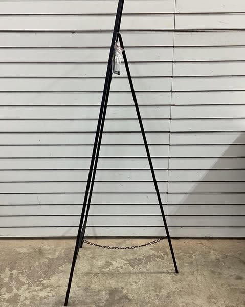 Litton Lane Black Metal Tall Free Standing Adjustable Display Stand 3-Tier Geometric Easel with Chain Support