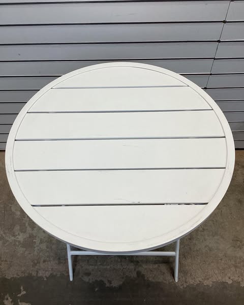StyleWell White Round Metal Folding Outdoor Bistro Table