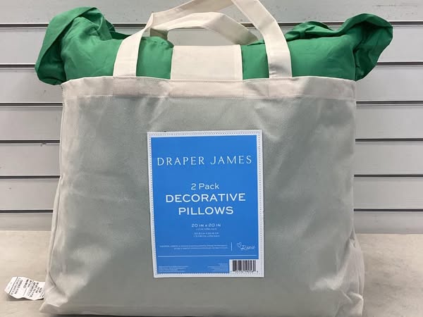 Draper James 2-Pack Solid Ruffle Decorative Pillows Color Green