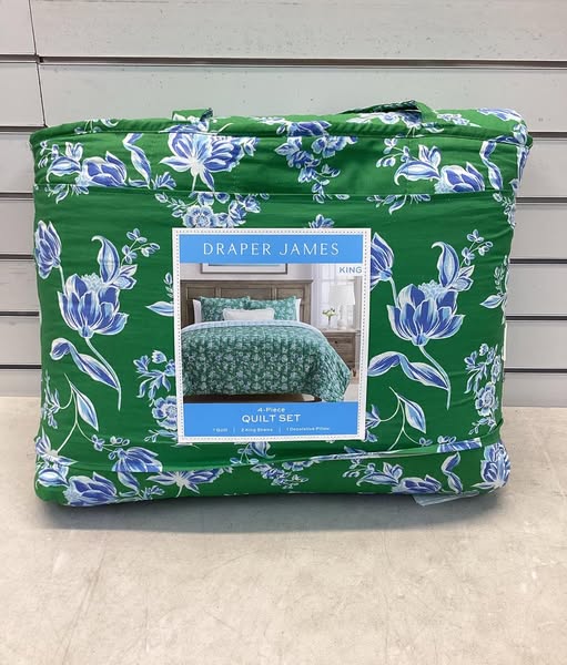 Draper James 4-Piece Printed Cotton Quilt Set, King Size, Color Floral Green