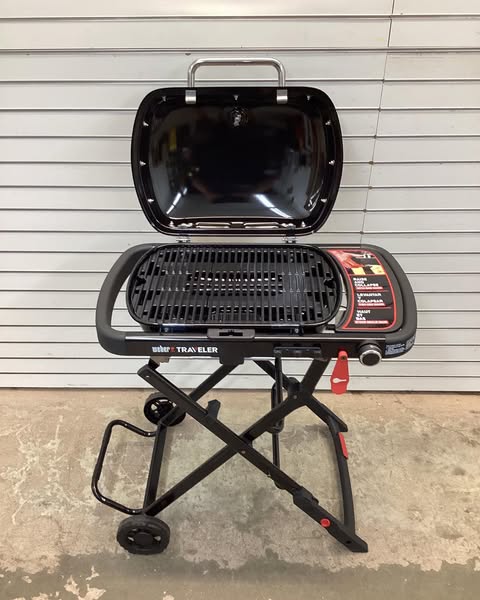 Weber Traveler Compact Portable Propane Gas Grill in Black