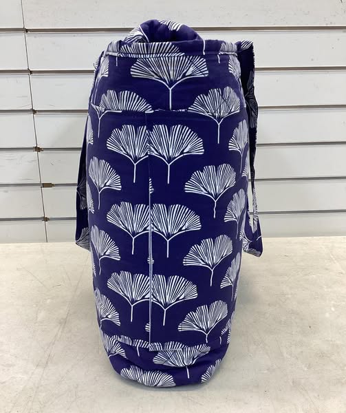 Draper James 4-Piece Printed Cotton Quilt Set, Full/Queen Size, Color Navy Blue