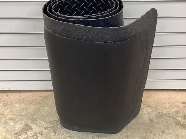 Rhino Anti-Fatigue Mats Black 2 ft. x 4 ft. x 9/16 in. Diamond Plate Anti-Fatigue Mat