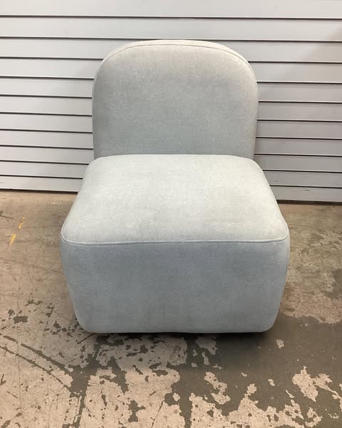 Member's Mark Small Space Swivel Chair