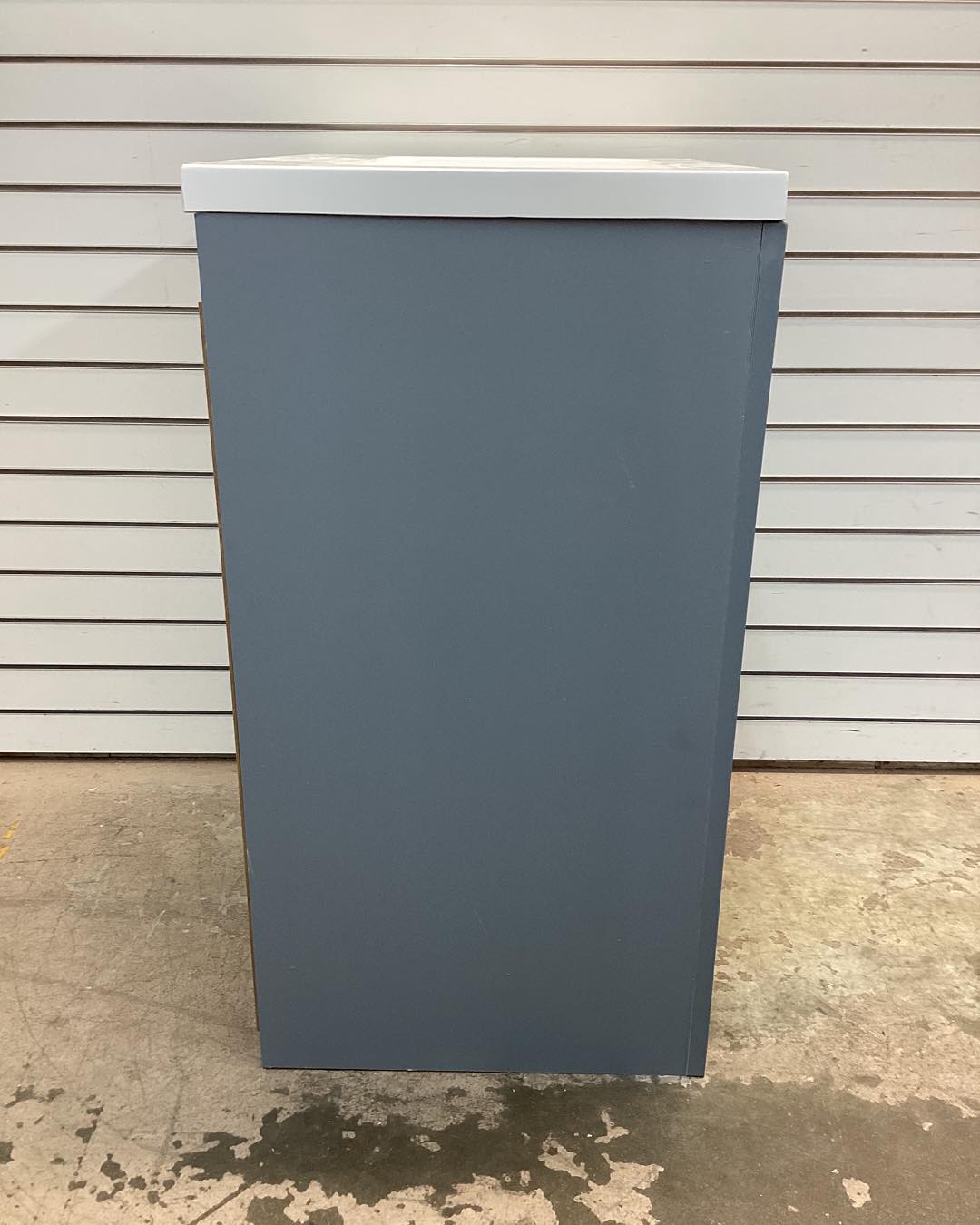 Hailey 25 in. Single Sink Laguna Blue Bath Vanity with White Cultured Marble Top