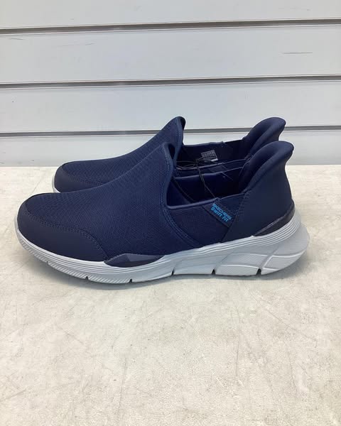 Skechers Men's Equalizer Hands Free Swift Fit Slip-On Sneaker Size: 9