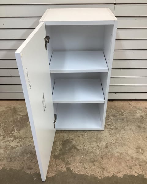 Hampton Bay Designer Series Edgeley Assembled 15x30x12 in. Wall Kitchen Cabinet in White