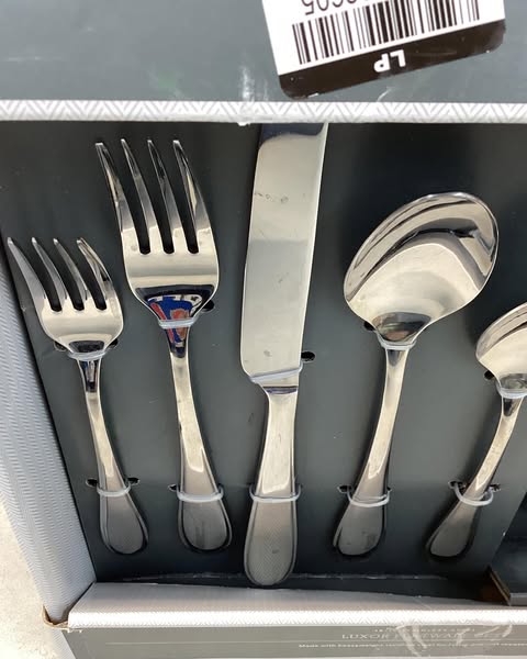 Threshold 45pc Luxor 18/10 Stainless Steel Flatware Set
