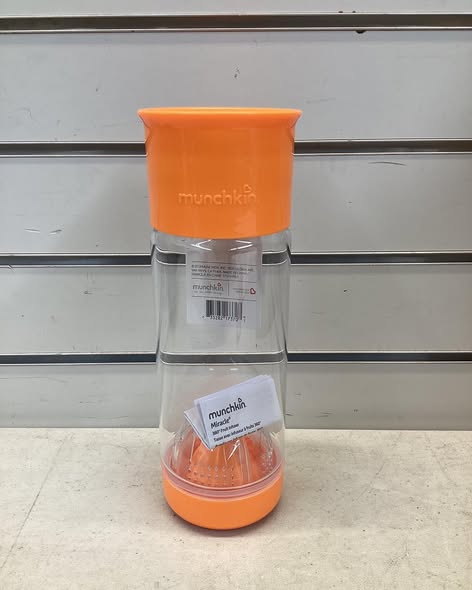 Munchkin Miracle 360 Fruit Infuser Cup Orange