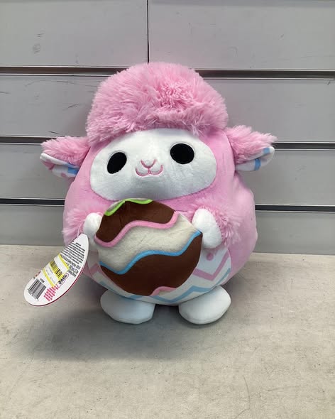 SNACKLES 8 inch Easter Snackle Anna the Lamb, Ultra Soft Collectible Plush Toy by ZURU