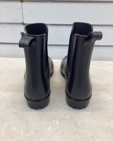 Women's Chelsea Rain Boots - A New Day Size 6