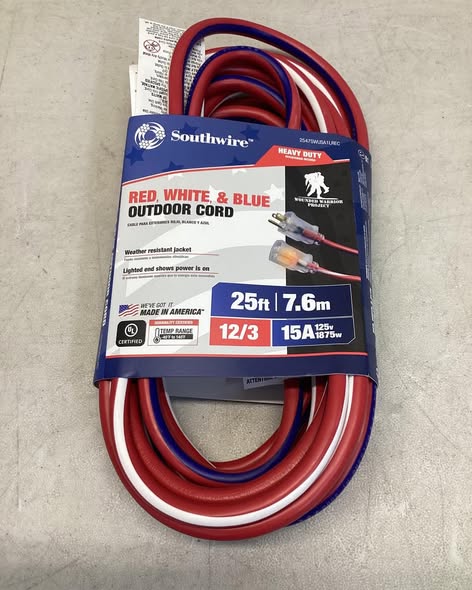 Southwire 25ft 12/3 3-Prong Outdoor Heavy Duty Extension Cord