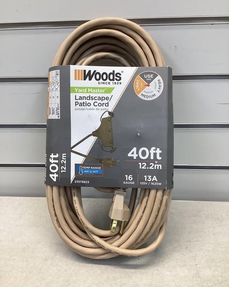 Woods 16/3 40-Foot Tri-Source Outdoor Landscape/Deck/Patio Outdoor Extension Cord; Beige