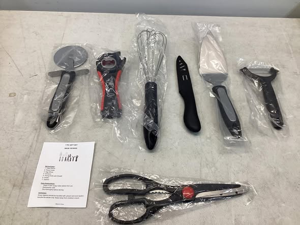 Seven Piece Utensil Gift Set