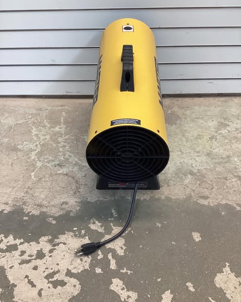 MASTER Portable Gas Torpedo Heater: 150,000 BtuH