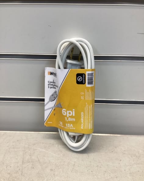 Woods 0600W 6 Foot Cube Extension Cord With Power Tap White