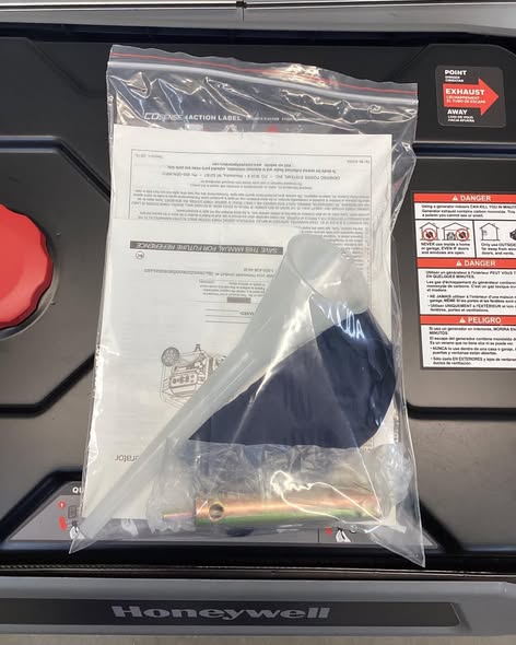 Honeywell 6,000 Watt Portable Gas Powered Generator