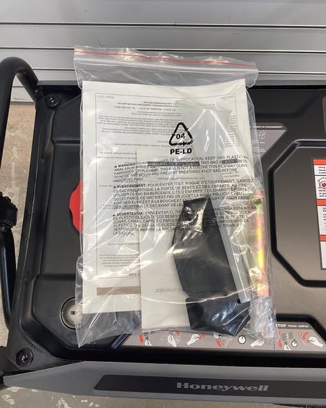 Honeywell 3,600 Watt Portable Gas Powered Generator