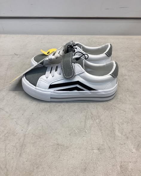 Member's Mark Toddler Boys Play Shoe, Size 8T