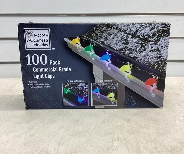 Home Accents Holiday Commercial Grade Light Clips (100-Pack)