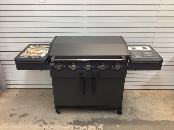 Member's Mark Pro Series 5-Burner Black Gas Griddle