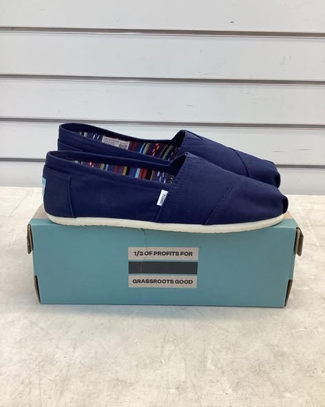 TOMS Women's Classic Canvas Shoe Size 10